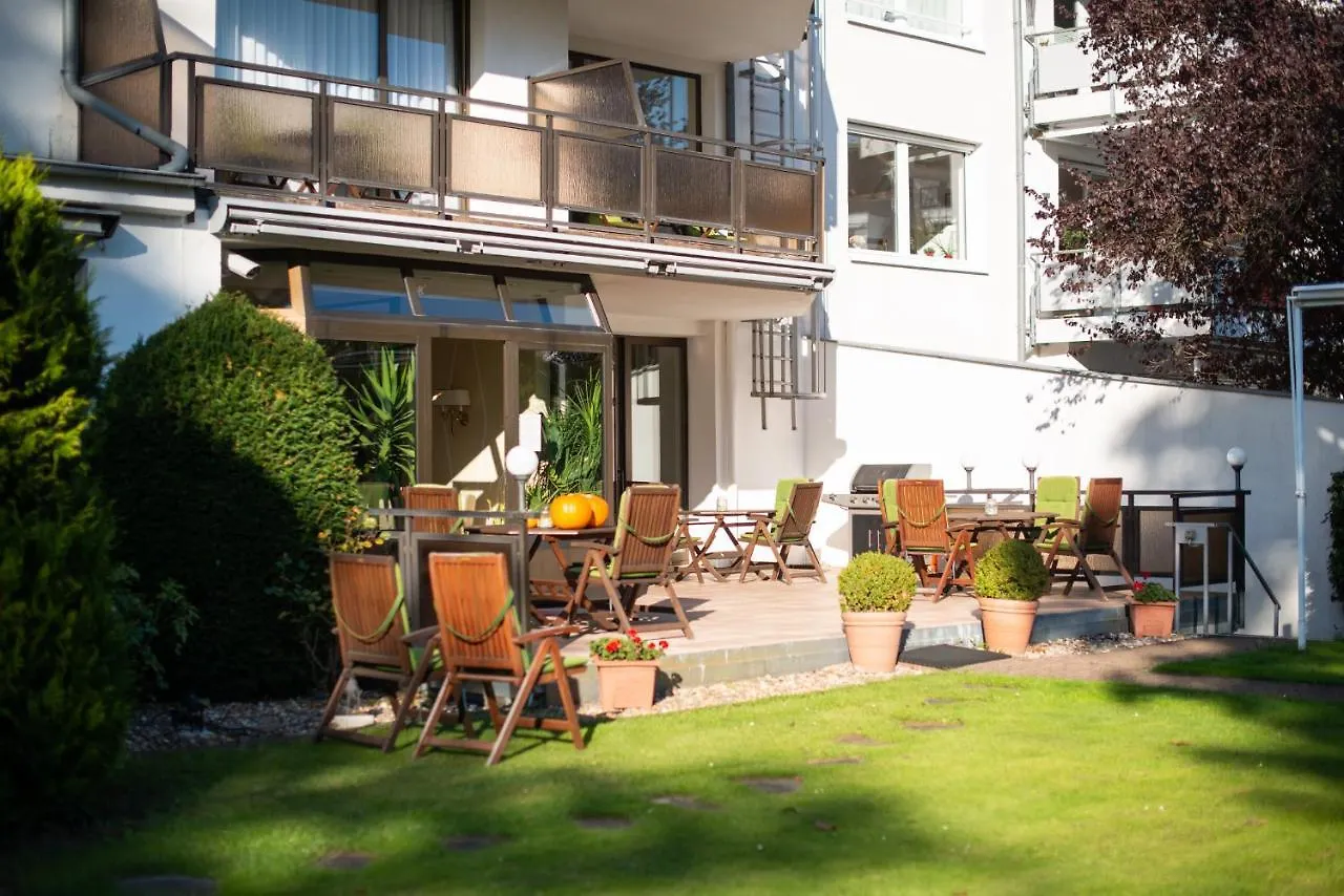 Hotel Haus Am Zoo Düsseldorf Almanya